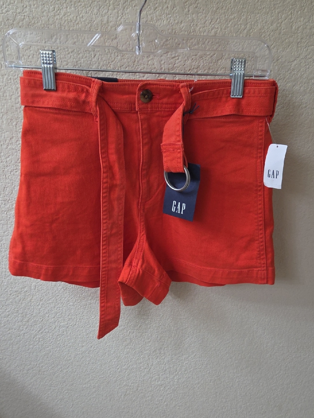 Gap 4" High Rise Shorts With Belt